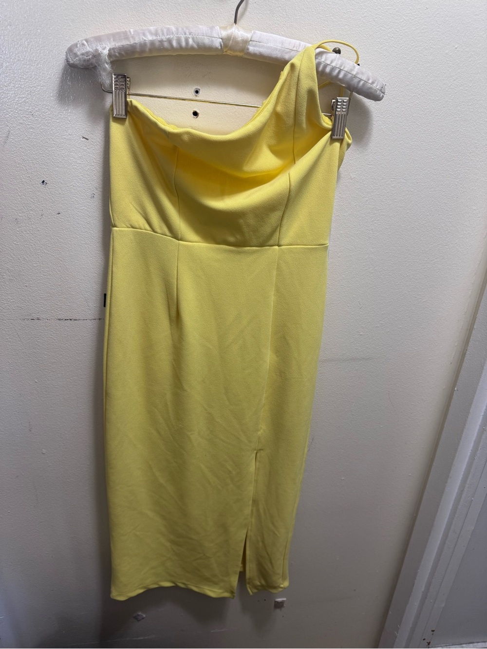 Hello Molly Lemon One-Shoulder Midi Dress size 4